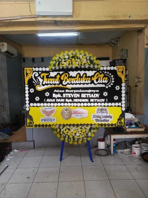 Papan Bunga di Tanjungan Wedi